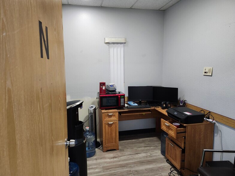 More Photos Of 3650 S Eastern Ave, Las Vegas Medical For Sale