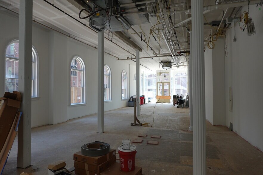 More Photos Of 119-123 Middle St, Portland Office For Lease