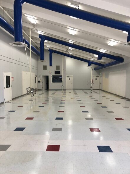 More Photos Of 105 Elmira Rd, Vacaville Freestanding For Lease