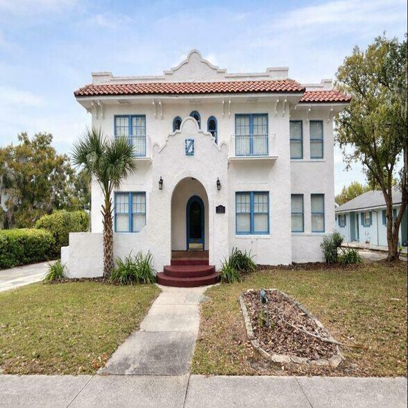Primary Photo Of 725 W Central Ave, Winter Haven Office Residential For Lease