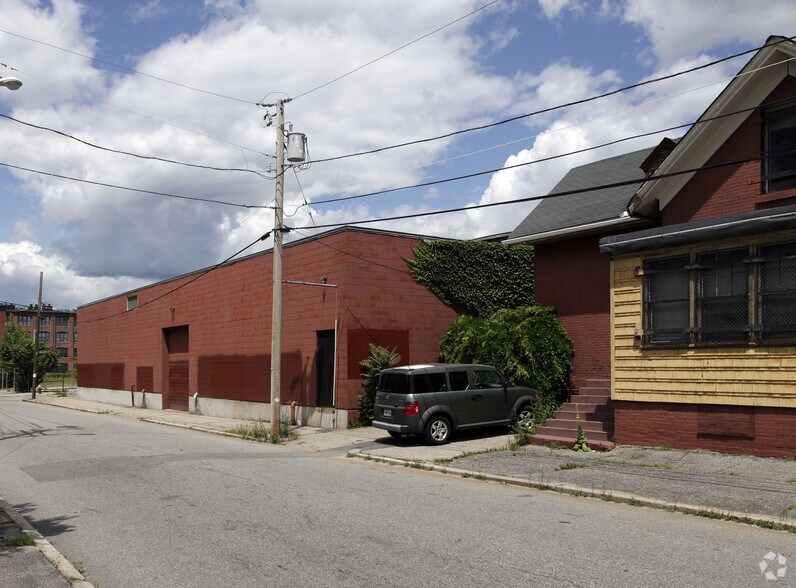 More Photos Of 42 Westfield St, Providence Manufacturing For Sale