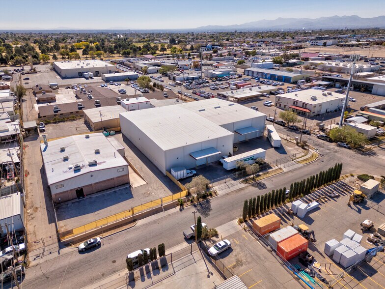 More Photos Of 9010 Mayflower Ave, El Paso Warehouse For Sale