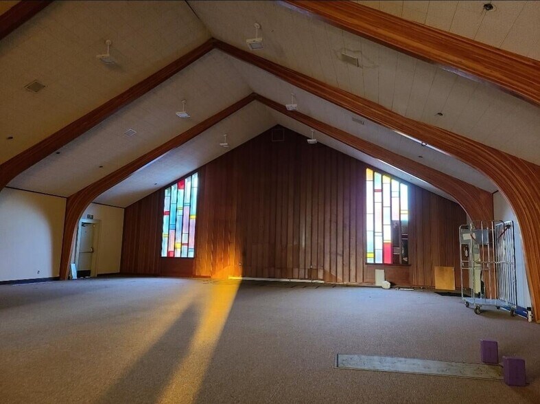More Photos Of 1039 H St, Eureka Religious Facility For Sale