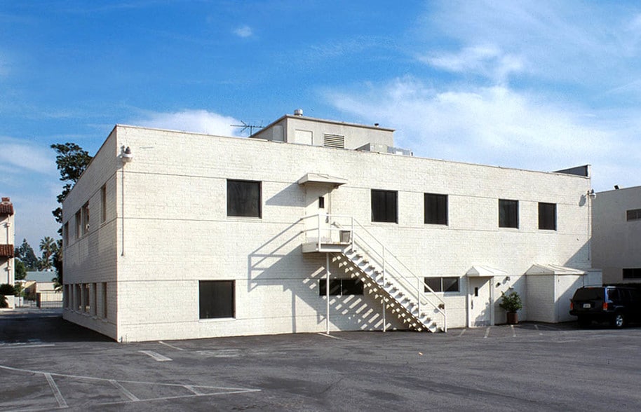 More Photos Of 115 N El Molino Ave, Pasadena Office For Sale