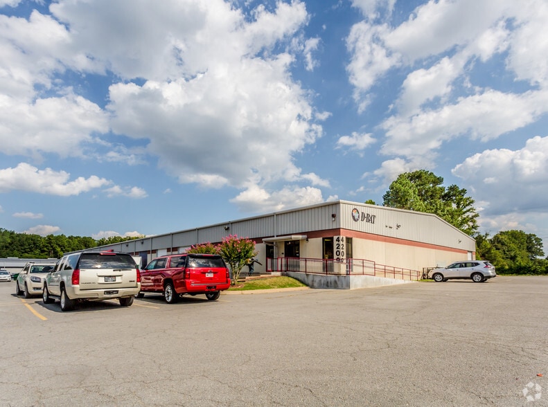 More Photos Of 4201 S Shackleford Rd, Little Rock Unknown For Lease