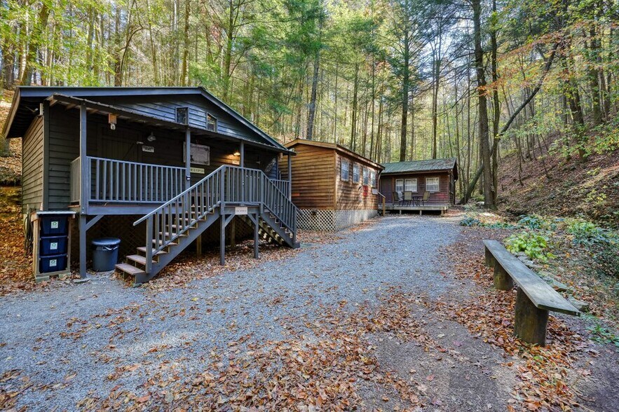 More Photos Of 400 Mulberry Gap Rd, Ellijay Hospitality For Sale