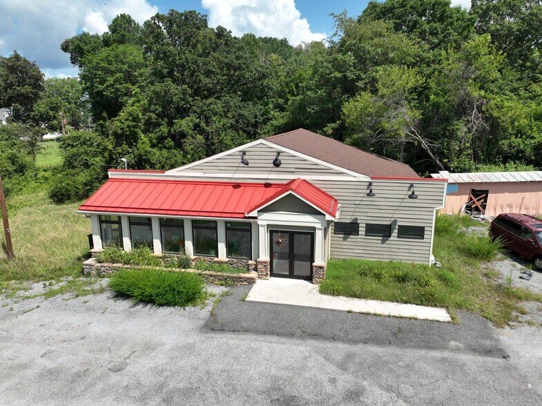 Primary Photo Of 167 Faulconerville Dr, Amherst General Retail For Sale