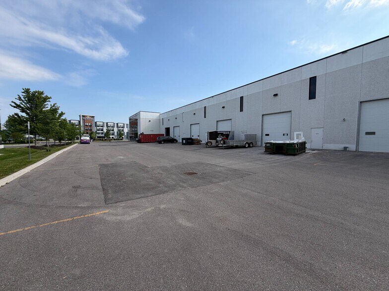 More Photos Of 45 Eric T Smith Way, Aurora Warehouse For Sale