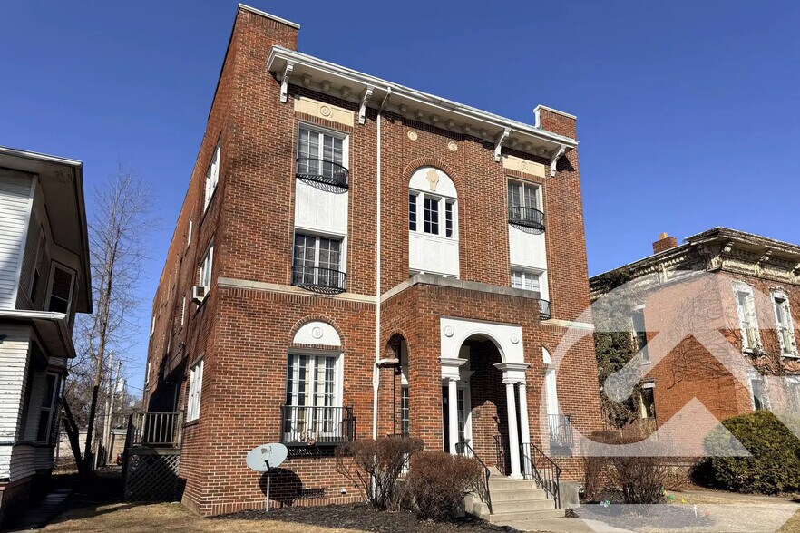 Primary Photo Of 336 Batavia St, Toledo Apartments For Sale