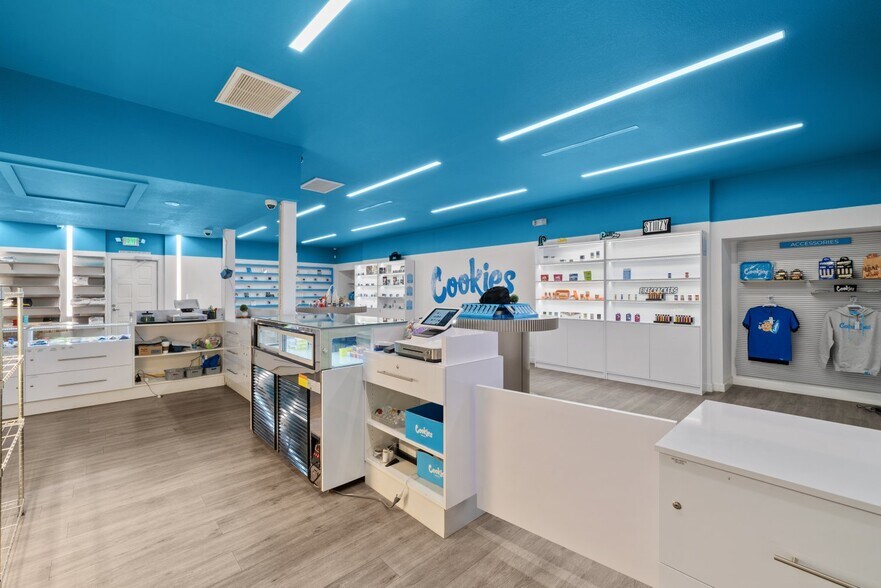 More Photos Of 1017 E Ocean Ave, Lompoc Medical For Sale