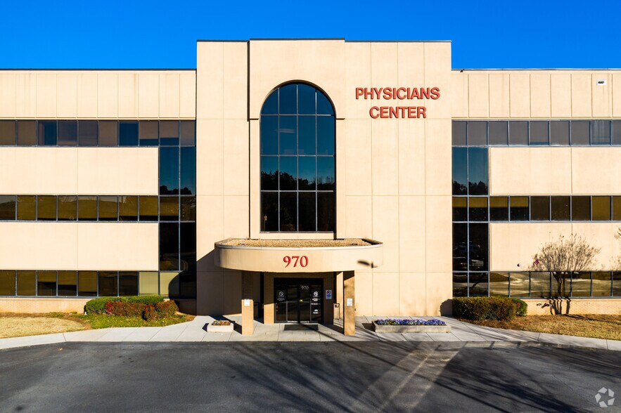 More Photos Of 100 Market Place Blvd, Cartersville Unknown For Lease