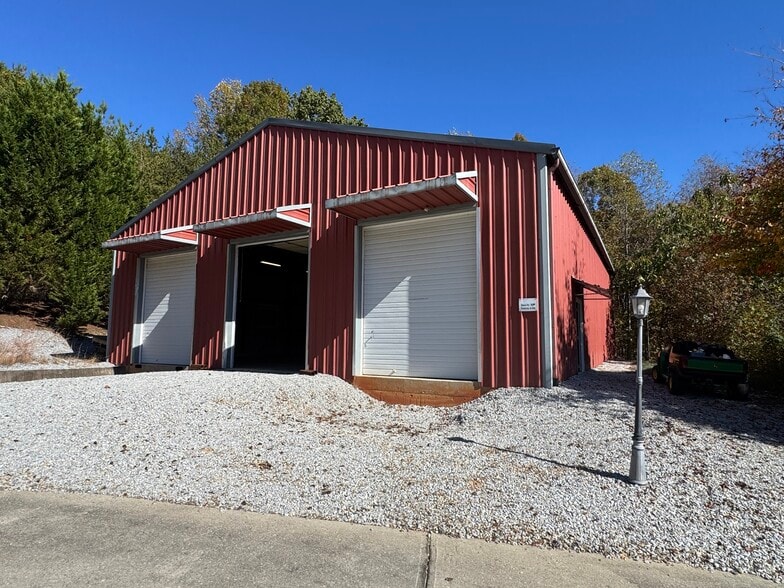 Primary Photo Of 3315 Dawsonville Hwy, Gainesville Warehouse For Lease