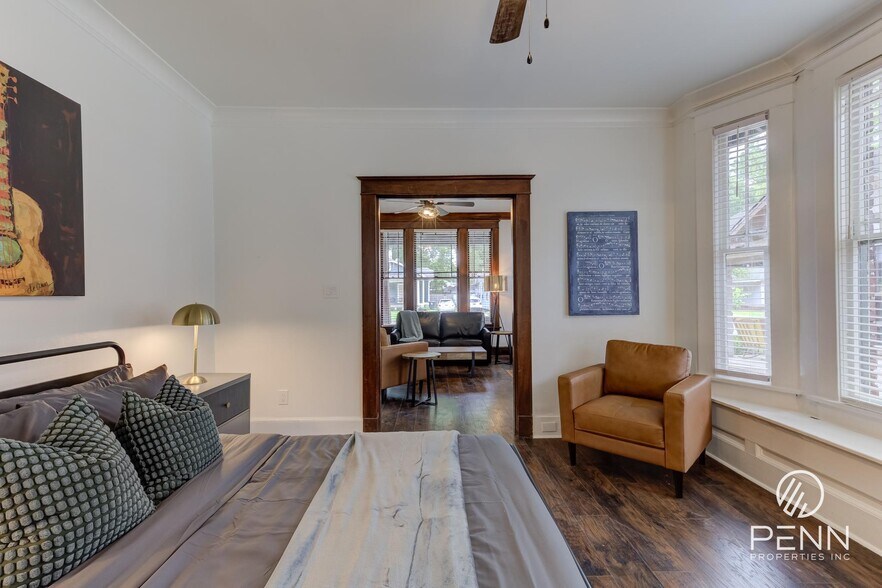 More Photos Of 2033 Young Ave, Memphis Multifamily For Sale