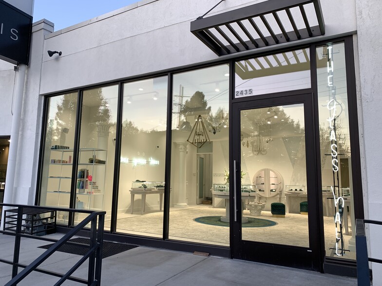 Primary Photo Of 2435 S Highland Dr, Salt Lake City General Retail For Lease