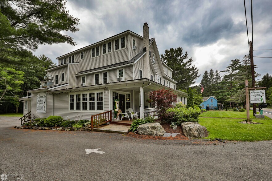 More Photos Of 2468 Route 390, Canadensis Hospitality For Sale