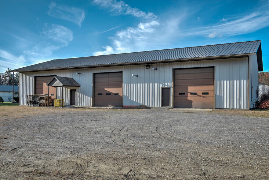 More Photos Of 867 Route 12, Westmoreland Flex For Lease