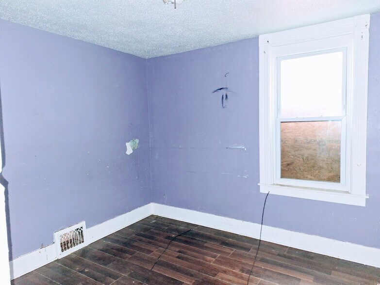 More Photos Of 1310 Bleecker St, Utica Apartments For Sale