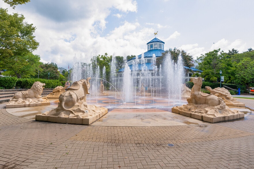 More Photos Of 110 River St, Chattanooga Restaurant For Lease