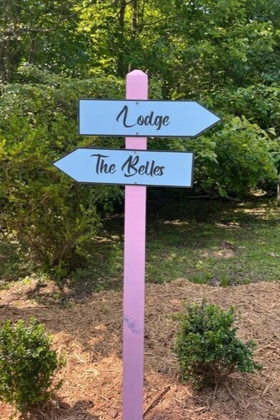 More Photos Of 38 Camp Ultima Blvd, Franklin Hospitality For Sale