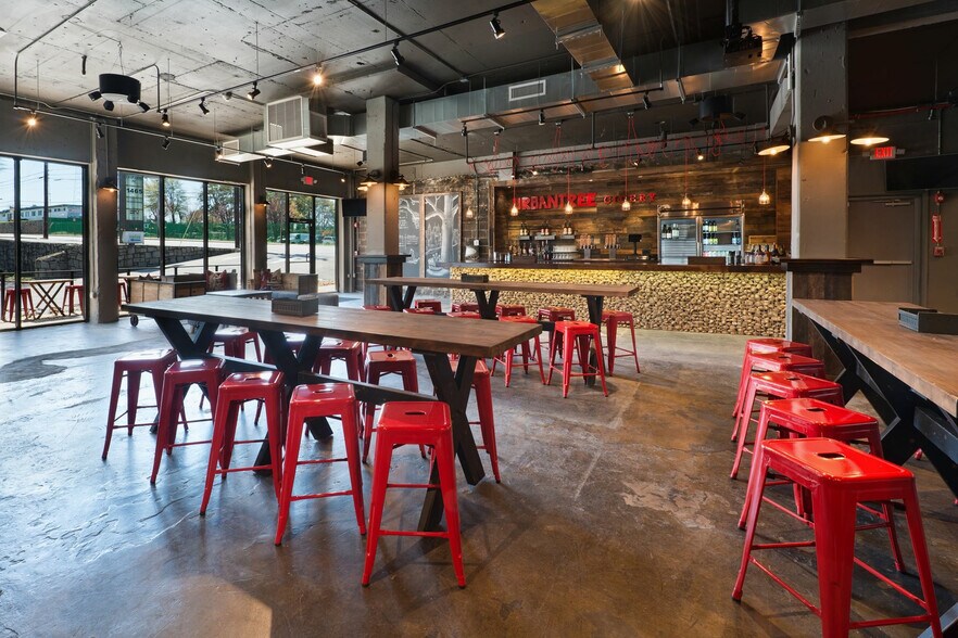 More Photos Of 763-765 Trabert Ave NW, Atlanta General Retail For Lease