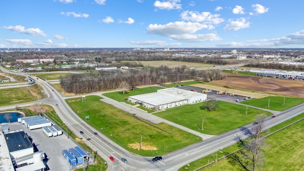 More Photos Of 2025 E 4th St, Lima Light Manufacturing For Sale