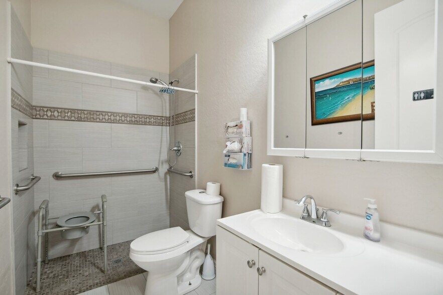 More Photos Of 27215 N 23rd Ln, Phoenix Assisted Living For Sale
