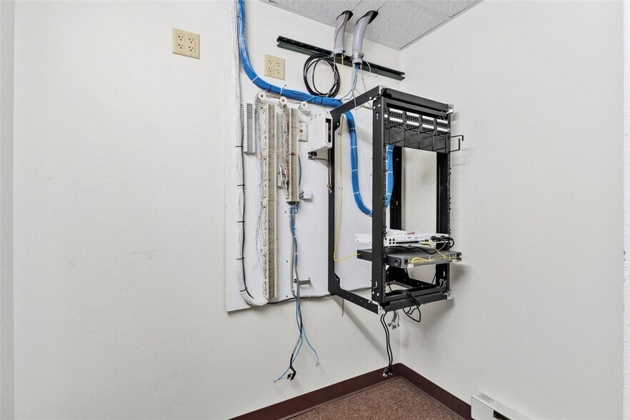 More Photos Of , Dillon Office For Sale