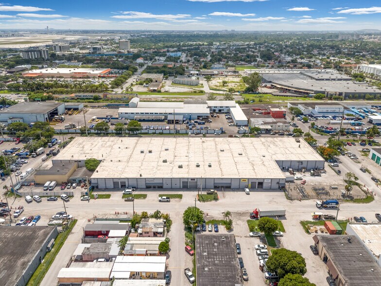 More Photos Of 4201-4250 NW 37th Ct, Miami Warehouse For Lease