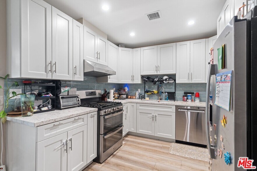 More Photos Of 5044 W Slauson Ave, Los Angeles Apartments For Sale