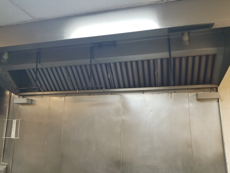 More Photos Of 2737 Germantown Ave, Philadelphia Restaurant For Lease