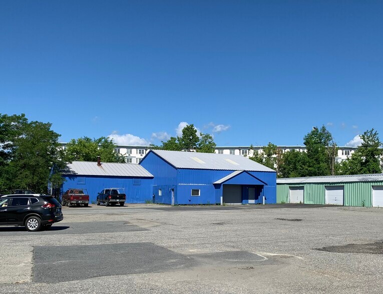 More Photos Of 25 Spencer St, Lebanon Warehouse For Lease