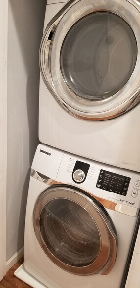 More Photos Of 2635 N Calvert St, Baltimore Apartments For Sale