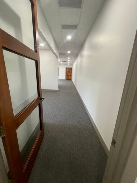 More Photos Of 11629 S 700 E, Draper Office For Sale