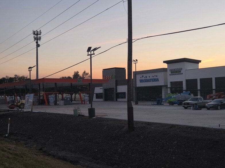 More Photos Of 3210 S Texas 6, Houston General Retail For Sale