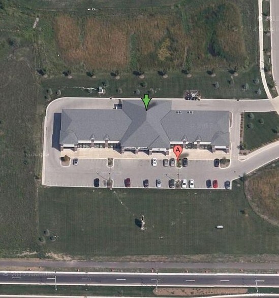 More Photos Of 155 Sweetwater Blvd, Port Washington Unknown For Lease