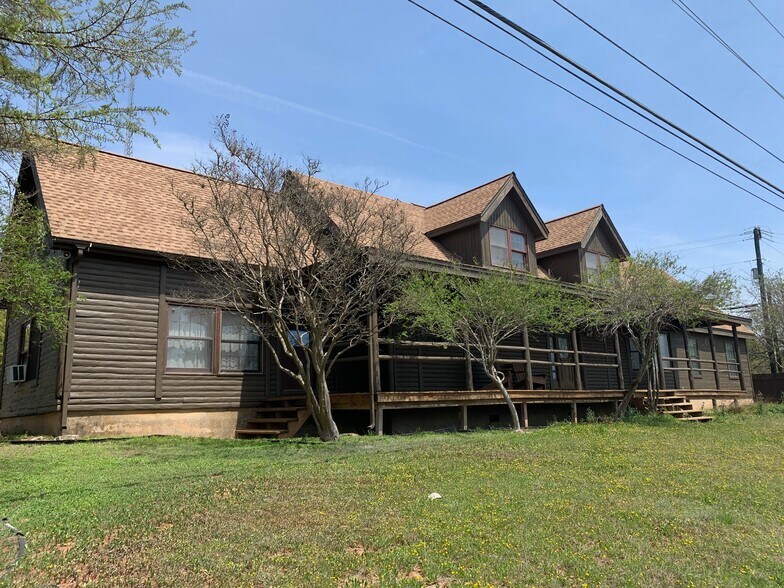 More Photos Of 4225 E Highway 290, Dripping Springs Office For Lease