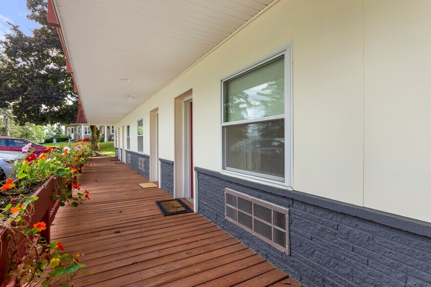 More Photos Of 3093 US Highway 9, Valatie Apartments For Sale
