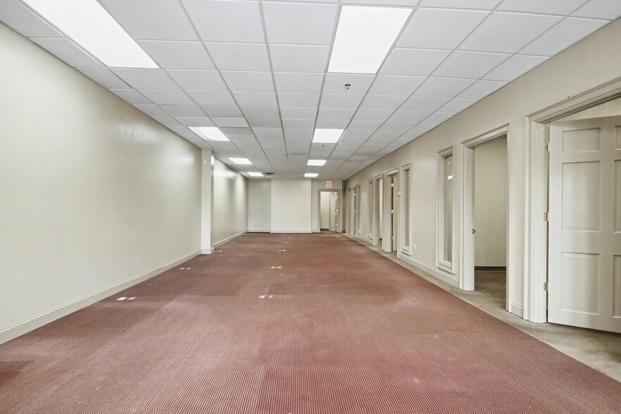 More Photos Of 5020 Route 9W, Newburgh Office For Lease