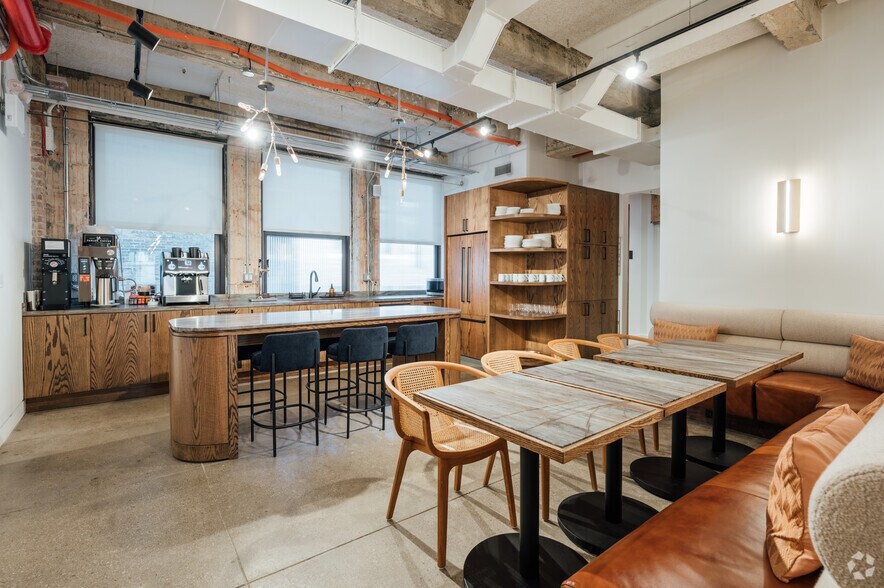 More Photos Of 373 Park Ave S, New York Office For Lease