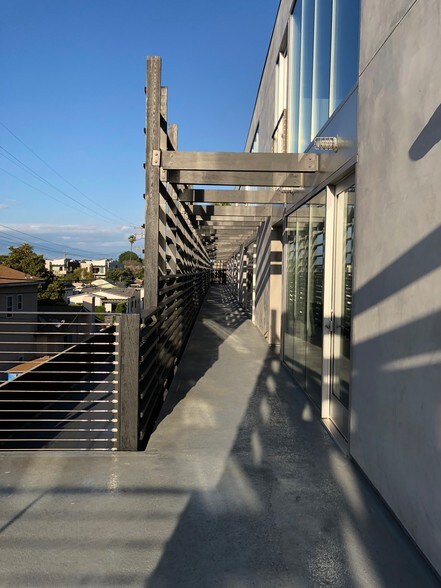 More Photos Of 8611 Washington Blvd, Culver City Loft Creative Space For Lease