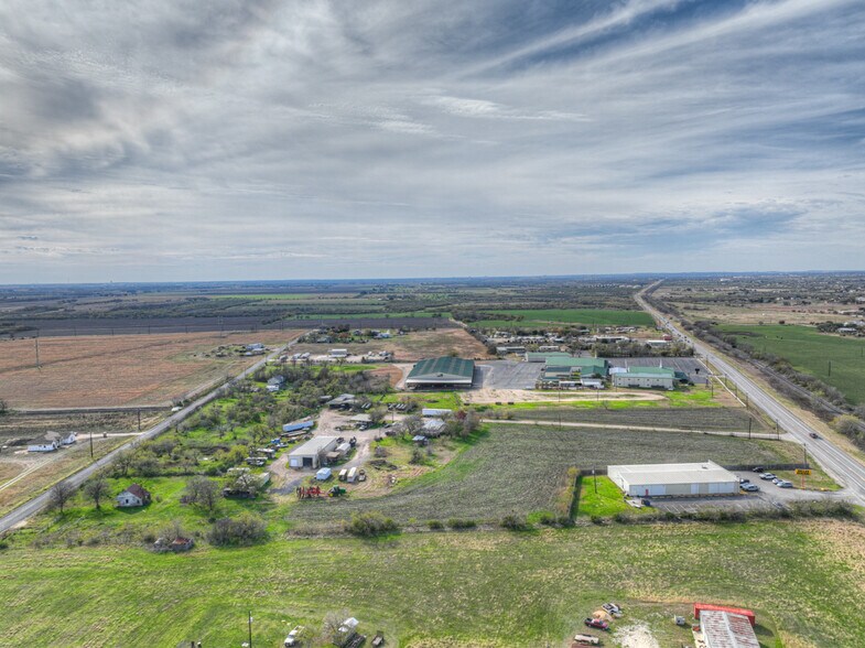 More Photos Of 931 W FM 78, Marion Land For Sale