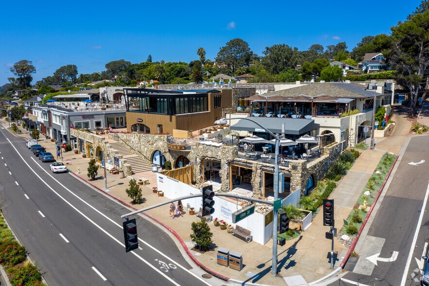 More Photos Of 1555 Camino del Mar, Del Mar General Retail For Lease