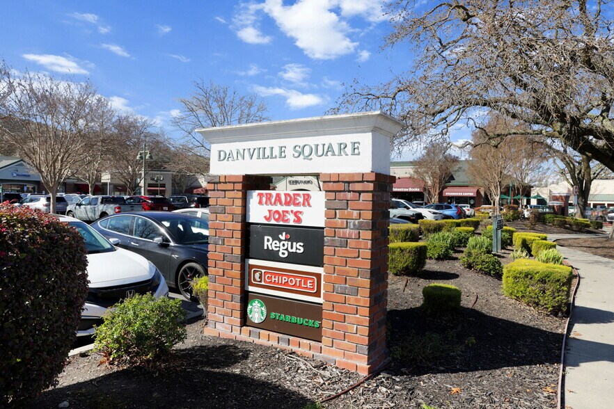 More Photos Of 70 Railroad Ave, Danville Office For Sale