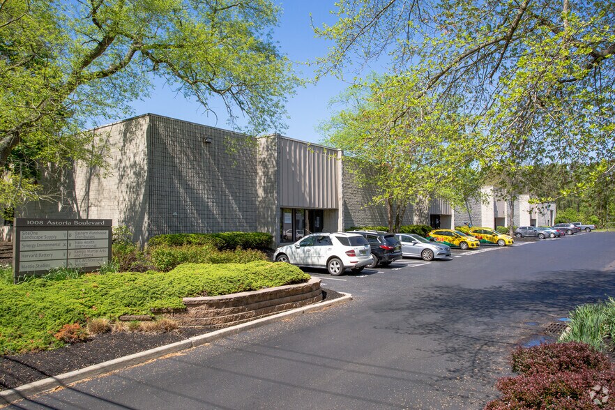 Primary Photo Of 1008 Astoria Blvd, Cherry Hill Light Manufacturing For Lease