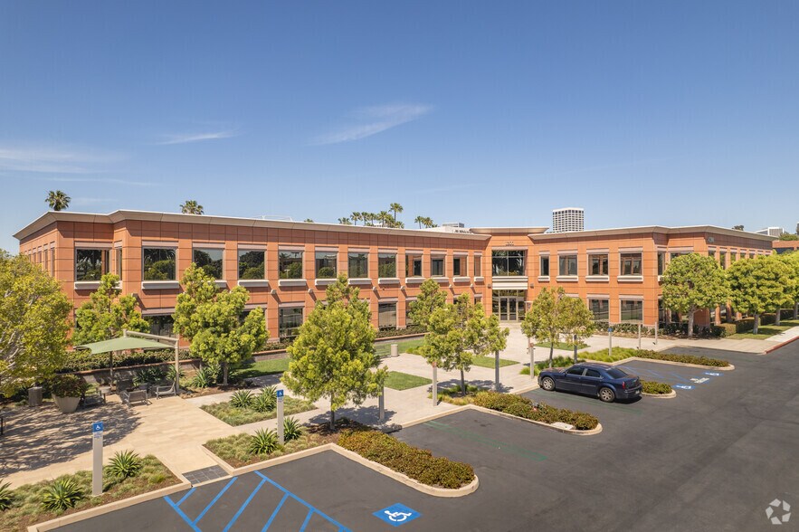 More Photos Of 1400 Newport Center Dr, Newport Beach Coworking Space