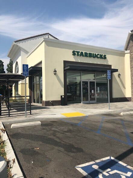 More Photos Of Yorba Linda @ SEC Yorba Linda & Kraemer, Placentia Unknown For Lease