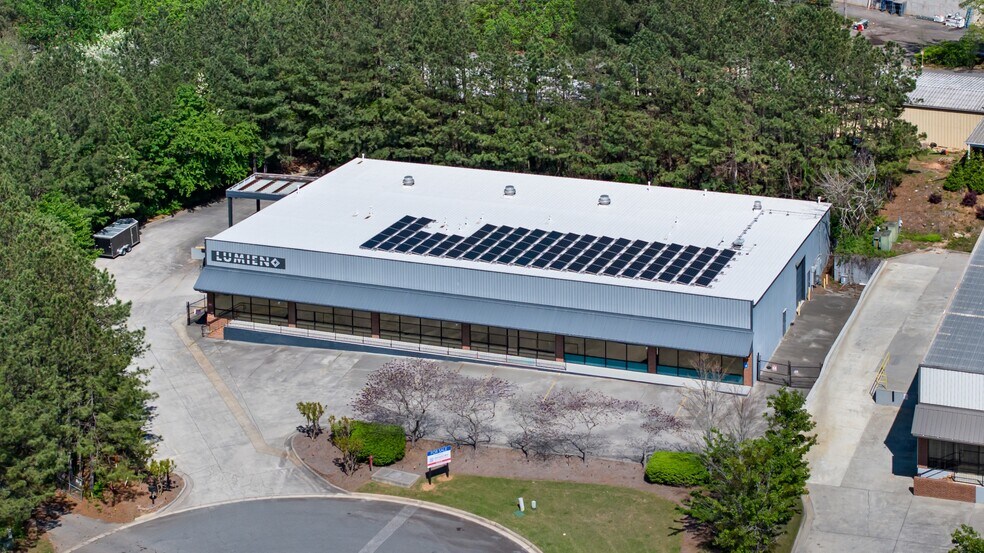 Primary Photo Of 3050 Matlock Dr, Kennesaw Light Manufacturing For Sale