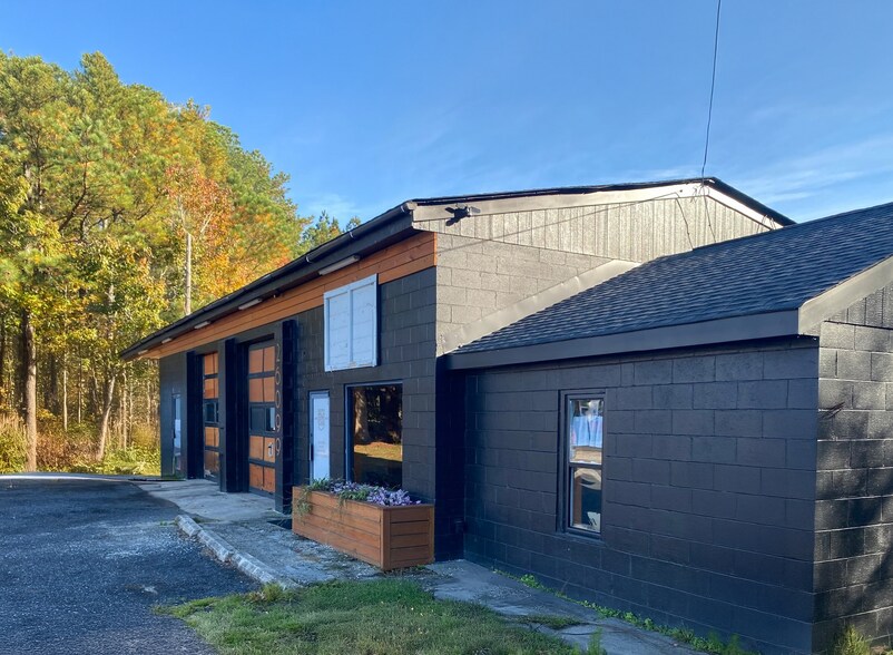 Primary Photo Of 26099 Onley Rd, Onley Flex For Sale