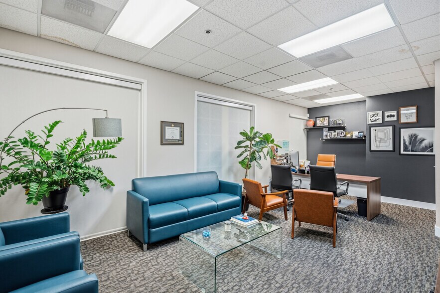 More Photos Of 3087 E Warm Springs Rd, Las Vegas Office For Sale
