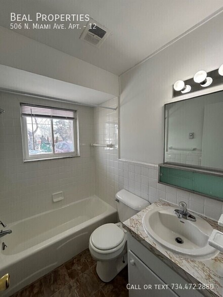 More Photos Of 506 N Miami Ave, Ypsilanti Apartments For Sale